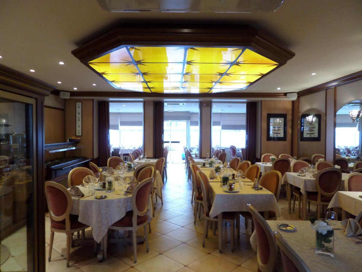 Hotel Des Tilleuls Dinard Exterior foto